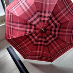 未使用BURBERRY 長傘 雨傘 レッド チェックのサムネイル
