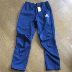 adidasパンツのサムネイル