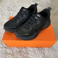 Nike ナイキボメロ18 ブラック26cmのサムネイル