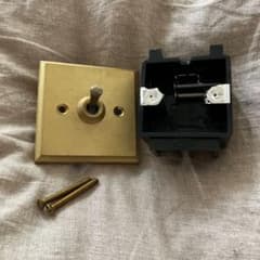 FUTAGAMI 真鍮スイッチプレート 四角 箱なし 未来工業SB-1H - メルカリ