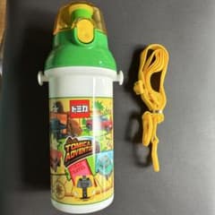 トミカ TOMICA ADVENTURE 直飲み水筒のサムネイル