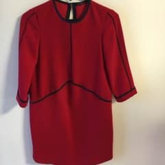ZARA 赤色ネイビーパイピングワンピースのサムネイル
