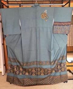 付け下げ 花柄刺繍 青緑 金糸 156cmのサムネイル