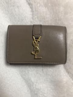 Saint Laurent✩三つ折り財布のサムネイル