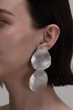 MARGE Irregular shape double earringsのサムネイル