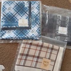 【新品】GIANNI VALENTINO MCM ハンカチ 3枚セットのサムネイル