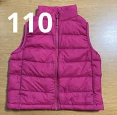 ユニクロ キッズ 中綿　ベスト ピンク　110cmのサムネイル