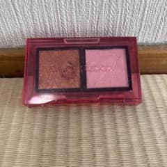 ADDICTION TOKYO アイシャドウパレットのサムネイル