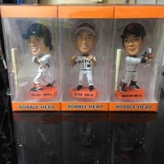 ジャイアンツのフィギュアのサムネイル