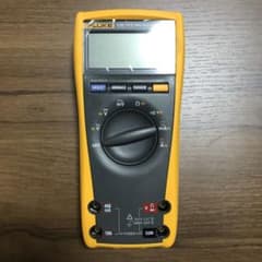 fluke true-rms multimeter 175のサムネイル