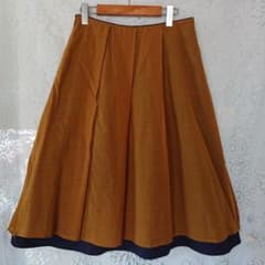 美品❢パラスパレスフレアスカートのサムネイル