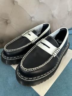 Dr.Martens 黒白ローファー 38 EU / 7 USのサムネイル