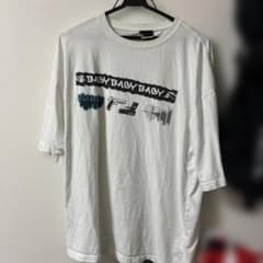 ベイビーわるきゅーれ　Tシャツ XLサイズのサムネイル