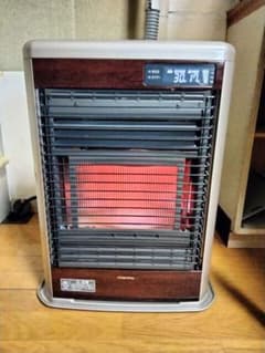 コロナFF石油ストーブスペースネオ！品番「FF‐SG4214M」2014年式中古 