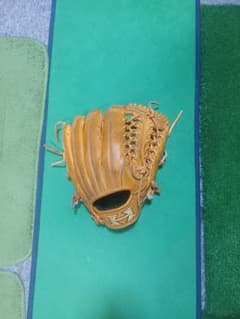 ハイゴールド大人軟式グローブ　663g捕球面サイズ30cm ハイゴールド大人軟式グローブ 663g捕球面サイズ30cm - メルカリ