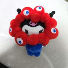 ミャクミャク クロミ カラビナ - メルカリ