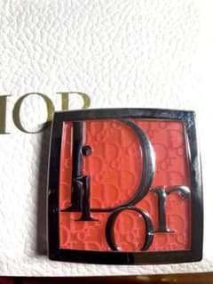 Dior Backstage Rosy Glow チーク　コーラルのサムネイル