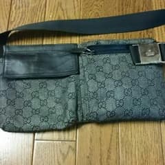 確実正規品GUCCI グッチ ウェストポーチのサムネイル