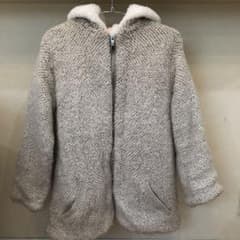 ZARAアウターのサムネイル