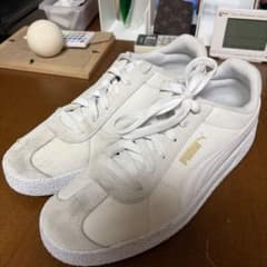 ぽ*ん様 PUMA ホワイト スニーカーのサムネイル