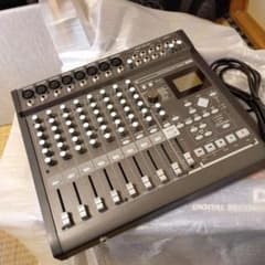 KORG D888 マルチトラックレコーダー美品！ - メルカリ
