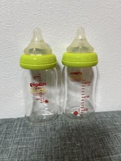 pigeon ピジョン　哺乳瓶 150ml 2本セットのサムネイル