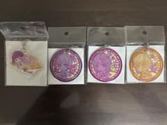 鬼滅の刃アクリルキーホルダー 4個セット (カナヲ2つ、蜜璃1つ、善逸1つ)のサムネイル