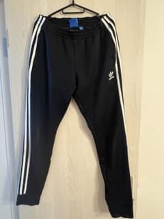 adidasパンツのサムネイル