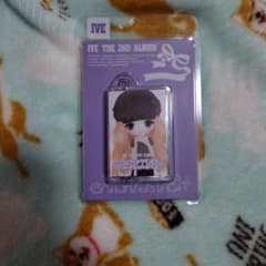 IVE THE 2ND ALBUM REVIVE+ MINI MINI REIのサムネイル