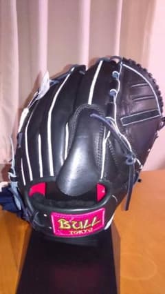 27日まで限定ベンゼン環さま専用 新品 東駒グローブ BULL 硬式 投手用のサムネイル