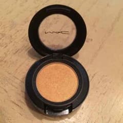 MAC アイシャドウのサムネイル