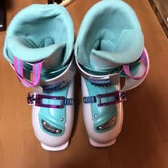 スキーブーツのサムネイル