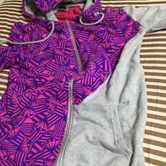 KARA  パーカーのサムネイル