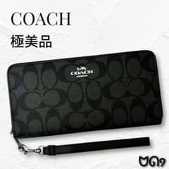 極美品】COACH シグネチャー ラウンドジップ 長財布 男女兼用 - メルカリ