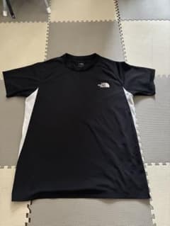 THE NORTH FACE Tシャツ ブラック Lサイズのサムネイル