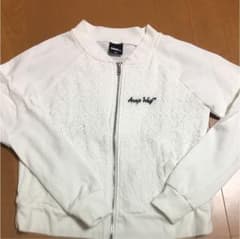 女児上着150センチのサムネイル
