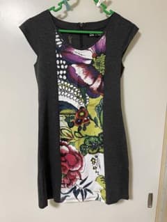 Desigual 半袖ワンピースのサムネイル