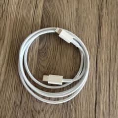 Apple純正　USB-C to Lightningケーブル 1m ホワイトのサムネイル