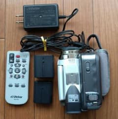 Victor MiniDVビデオカメラ GR-DF590-W - メルカリ
