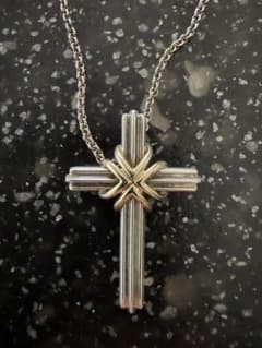 Tiffany 18k silverコンビ クロスネックレス ティファニー - メルカリ