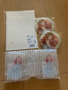 五等分の花嫁 五月 Newtype アクスタ 缶バッジ ポストカードのサムネイル