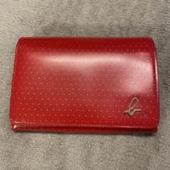 二つ折り財布のサムネイル