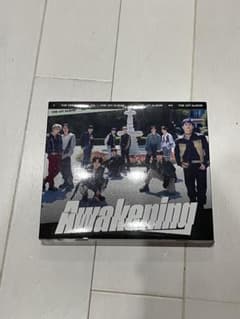 INI THE 1ST ALBUM Awakening CDのサムネイル