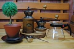 Kalita　カリタ　コーヒーミル　ドリッパー　セットのサムネイル