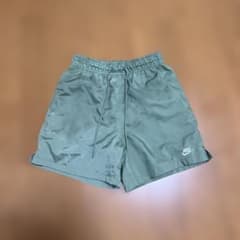 NIKE ハーフパンツ カーキのサムネイル
