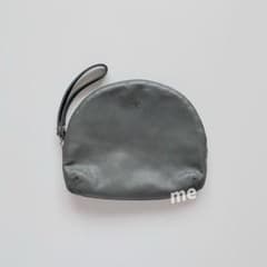 ARTS&SCIENCE アーツ＆サイエンス Round pouch - メルカリ