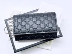 未使用級　GUCCI グッチ キーケース　マイクロ　GG 箱　保存袋付き 未使用保管 グッチ マイクロシマ エンボスレザー キーケース 150402