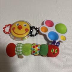 ベビー　おもちゃ　Sassy はらぺこあおむし　Fat Brain Toysのサムネイル