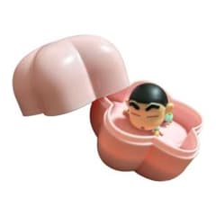 イチゴ様クレヨンしんちゃんリング　指輪がちゃがちゃのサムネイル