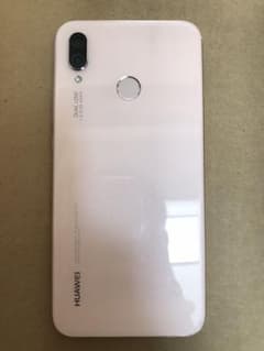 HUAWEI P20 Lite サクラピンク 32 GB SIMフリーのサムネイル